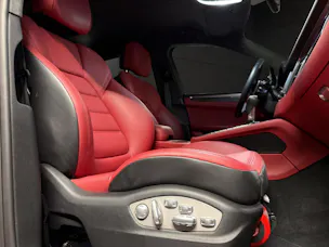 Porsche Macan Turbo PDK
