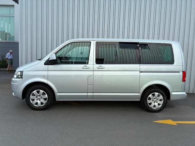 VW T5 Caravelle Comfortline 2.0 TDI CR DSG