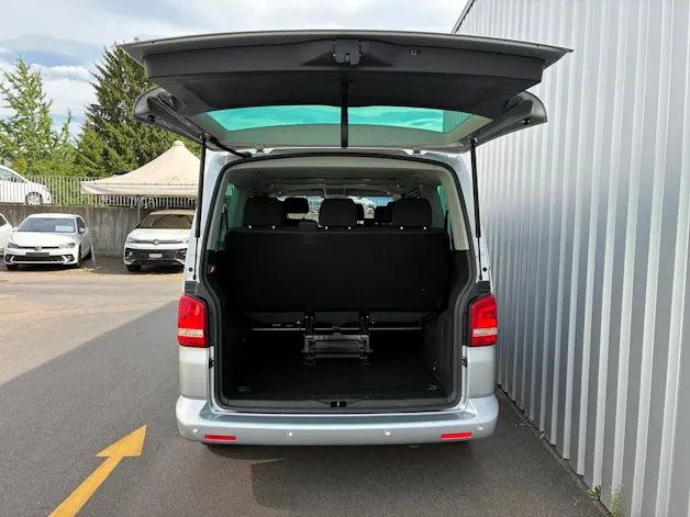 VW T5 Caravelle Comfortline 2.0 TDI CR DSG