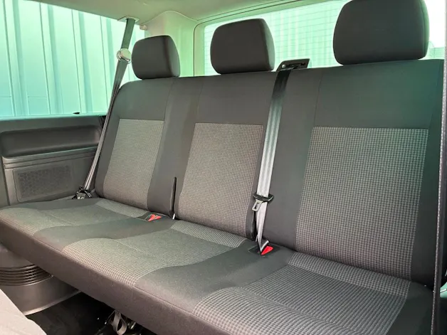 VW T5 Caravelle Comfortline 2.0 TDI CR DSG