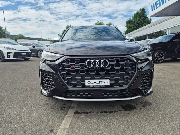 Audi RS Q3 2.5 TFSI quattro S tronic