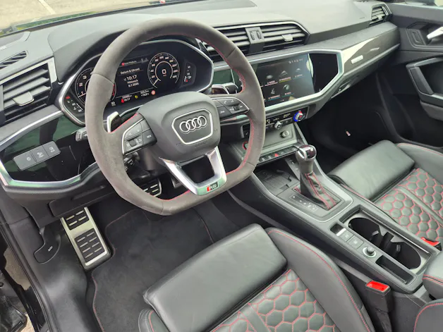 Audi RS Q3 2.5 TFSI quattro S tronic
