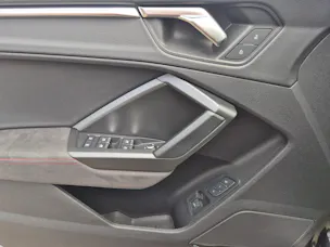 Audi RS Q3 2.5 TFSI quattro S tronic