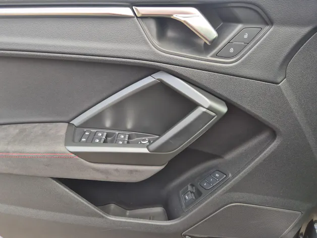 Audi RS Q3 2.5 TFSI quattro S tronic