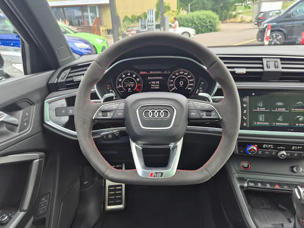 Audi RS Q3 2.5 TFSI quattro S tronic
