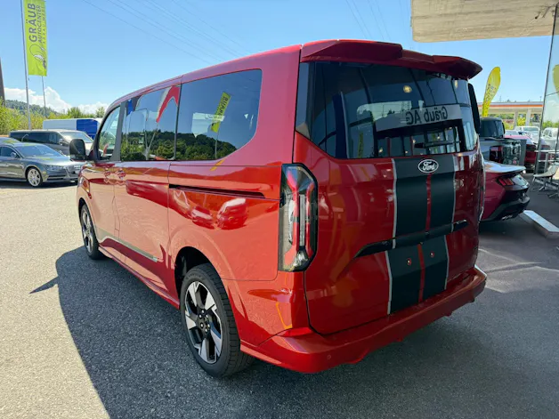 Ford Tourneo Bus 320 L1H1 Sport Automat 4x4