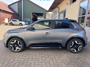 Nissan Micra 52kWh Advance
