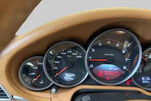 Porsche 911 Cabrio Carrera GTS PDK