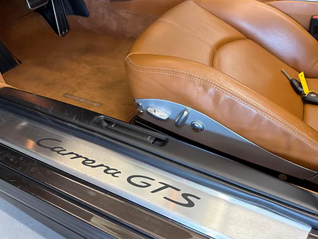 Porsche 911 Cabrio Carrera GTS PDK