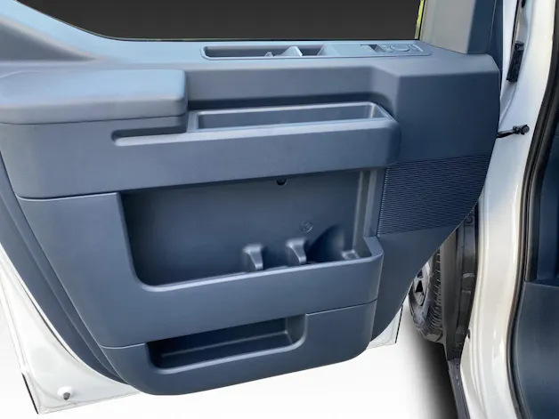 Kia Cargo Essential / International Van of the Year 2026