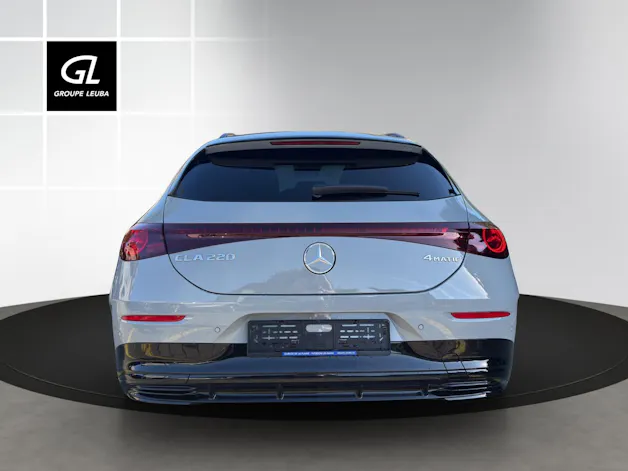 Mercedes-Benz CLA Shooting Brake 220 4Matic 8G-DCT