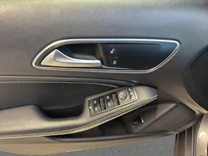 Mercedes-Benz GLA 200 Urban