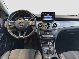 Mercedes-Benz GLA 200 Urban