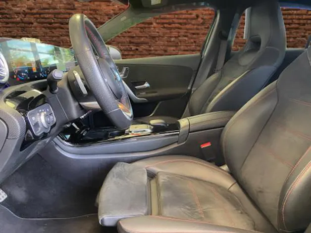Mercedes-Benz A 200 AMG Line