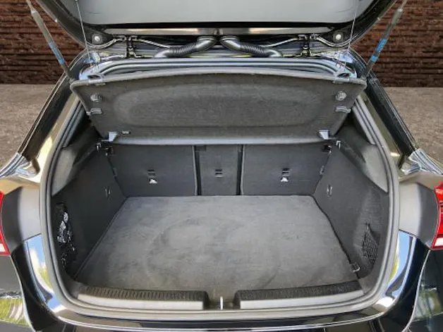 Mercedes-Benz A 200 AMG Line