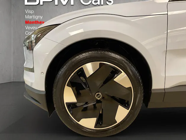 Volvo EX30 Cross Country E60 69kWh Twin Performance AWD