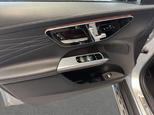 Mercedes-Benz GLC 300 AMG Line 4MATIC