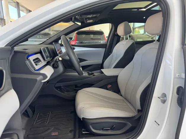 BYD Seal 6 DM-i Touring Comfort