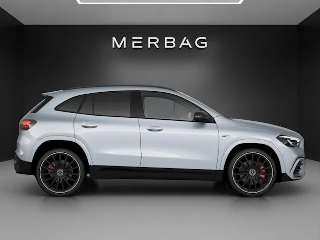 Mercedes-Benz GLA AMG 35 4Matic 8G-DCT