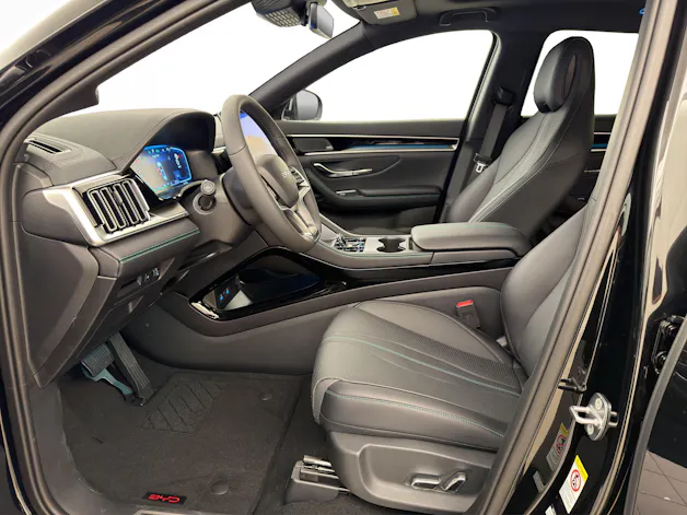 BYD Seal U DM-i Design AWD