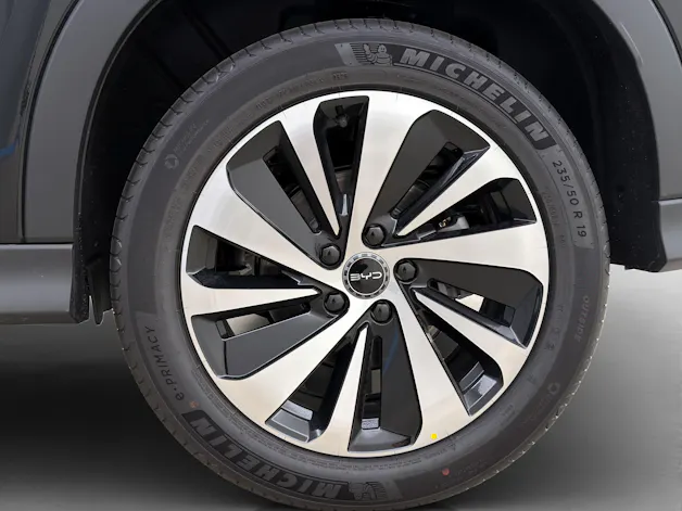 BYD Seal U DM-i Design AWD