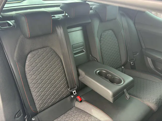 SEAT Leon 1.5 eTSI mHEV DSG Hola FR