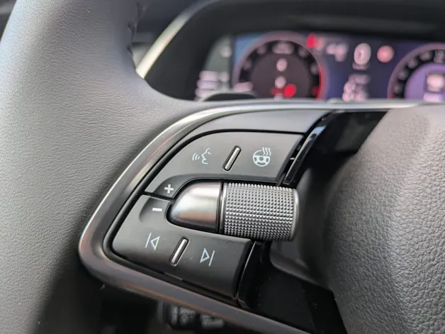 Škoda Octavia Combi 1.5 TSI mHEV DSG Selection