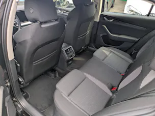 Škoda Octavia Combi 1.5 TSI mHEV DSG Selection