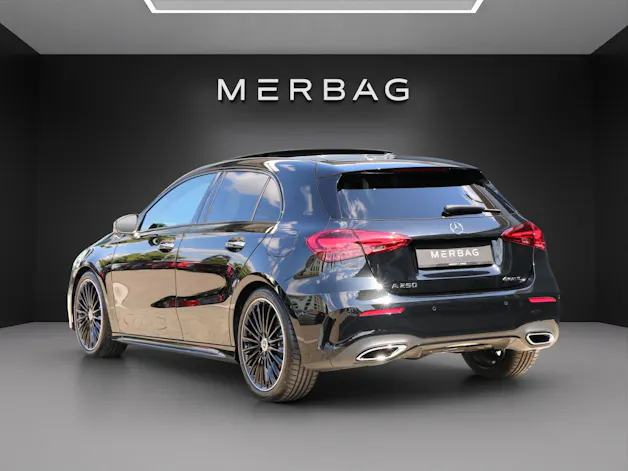 MERCEDES-BENZ A 250 4MATIC Kompaktlimousine