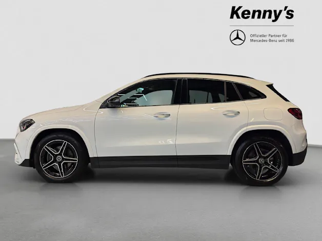 MERCEDES-BENZ GLA 220 d Swiss Star AMG Line 4MATIC