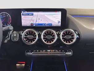 Mercedes-Benz GLA 220 d Swiss Star AMG Line 4MATIC