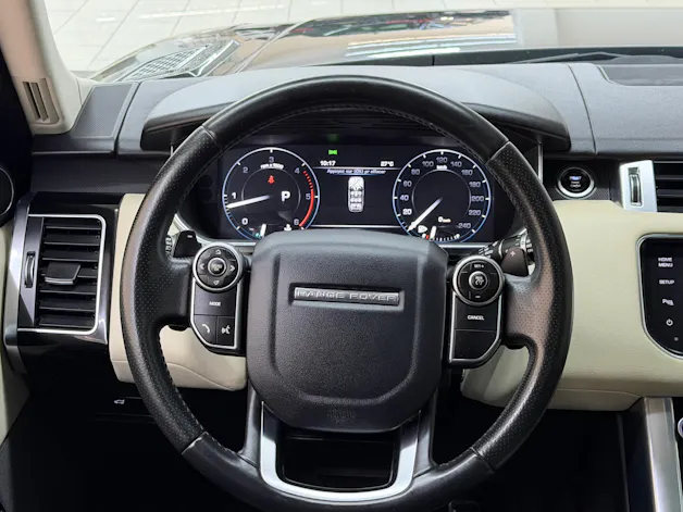 Land Rover Range Rover Sport 3.0 SDV6 HSE Automatic