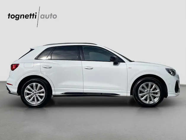 Audi Q3 45 TFSI S line quattro S-tronic