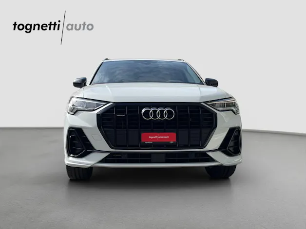Audi Q3 45 TFSI S line quattro S-tronic
