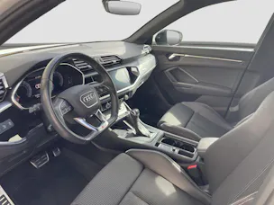 Audi Q3 45 TFSI S line quattro S-tronic