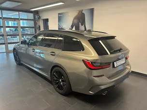BMW 330i xDrive M-Sport Touring