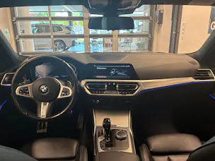BMW 330i xDrive M-Sport Touring