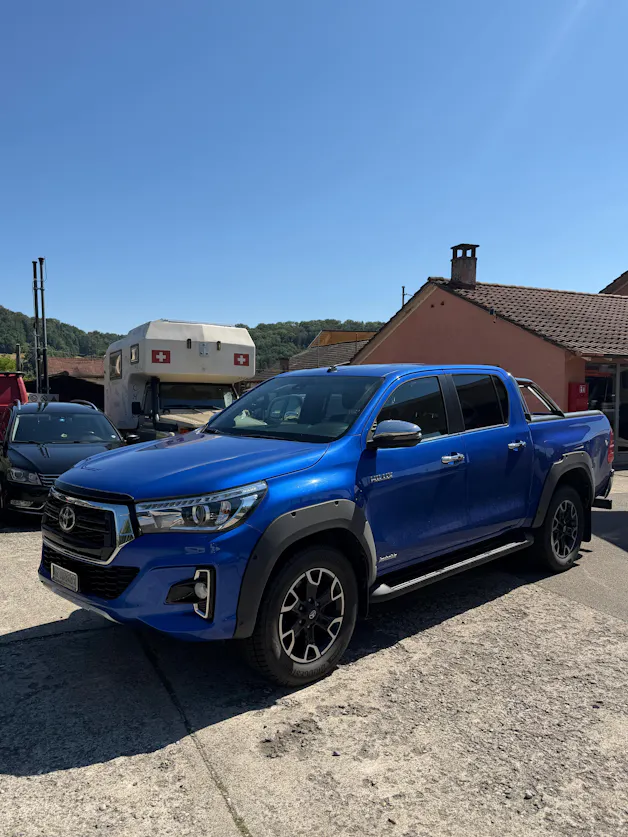 Toyota Hilux 2.4-4D Invincible Double Cab 4x4 A