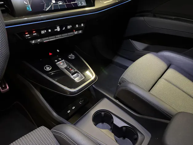 AUDI Q4 e-tron 35