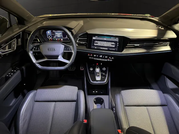 AUDI Q4 e-tron 35