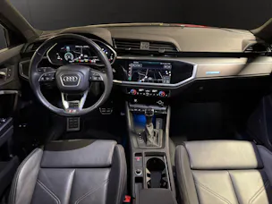 Audi Q3 45 TFSI e S line Attraction S-tronic