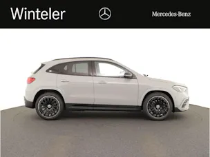 Mercedes-Benz GLA 200 Night Star 7G-D