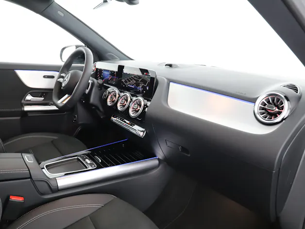 Mercedes-Benz GLA 200 Night Star 7G-D
