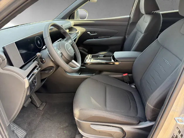 HYUNDAI Tucson 1.6 T-GDi HEV Origo Bla MY27