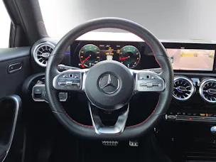 Mercedes-Benz A 200 AMG Line 7G-DCT