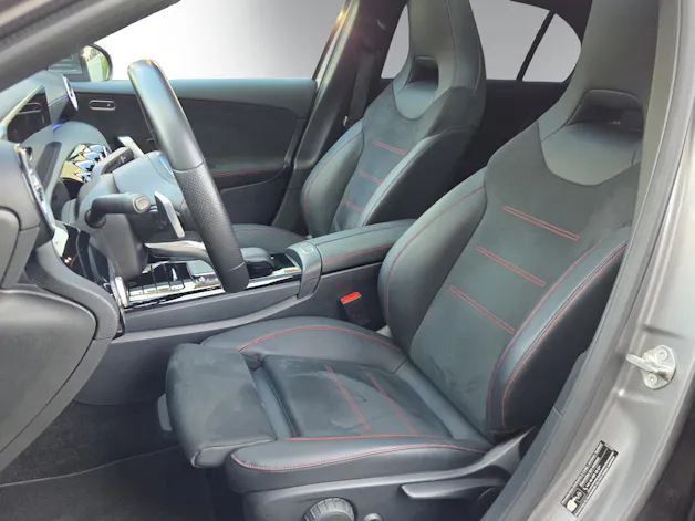 Mercedes-Benz A 200 AMG Line 7G-DCT