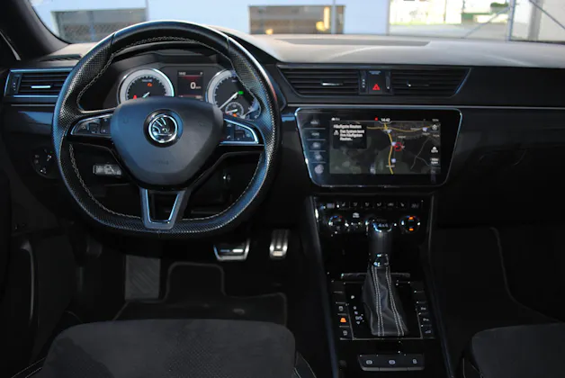 Škoda Superb Combi 2.0 TDi SportLine+ 4x4 DSG