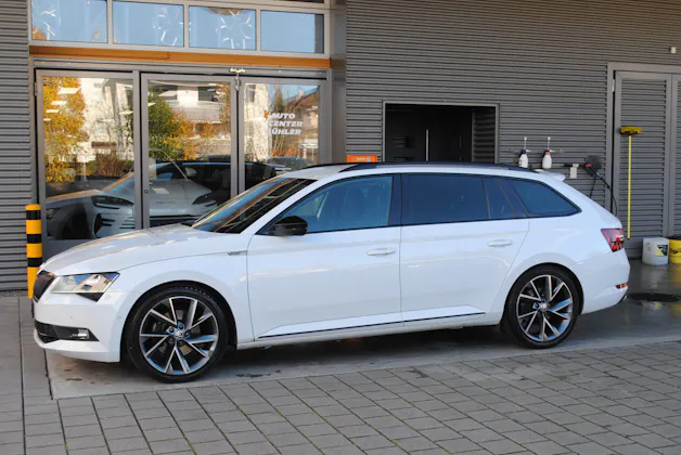 Škoda Superb Combi 2.0 TDi SportLine+ 4x4 DSG