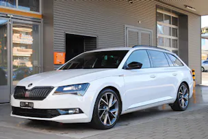 Škoda Superb Combi 2.0 TDi SportLine+ 4x4 DSG