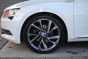 Škoda Superb Combi 2.0 TDi SportLine+ 4x4 DSG